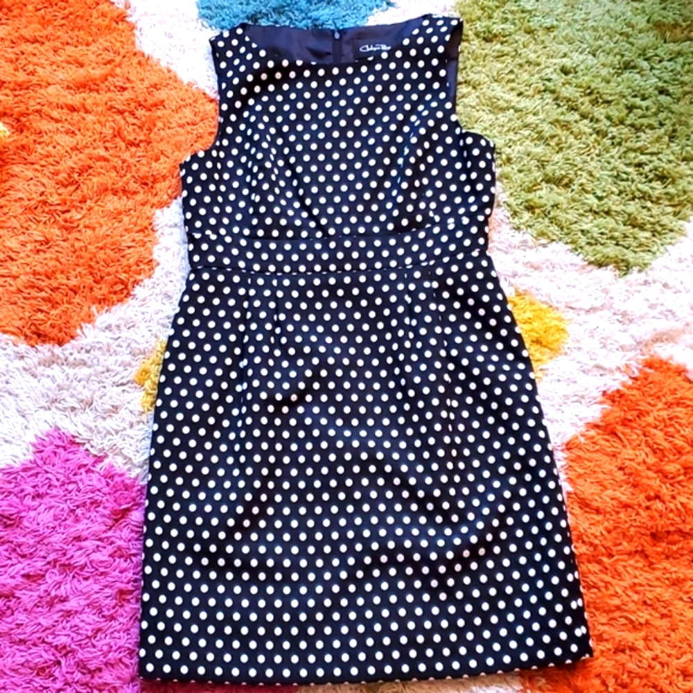 Polka Dot Sleeveless Shift Dressl